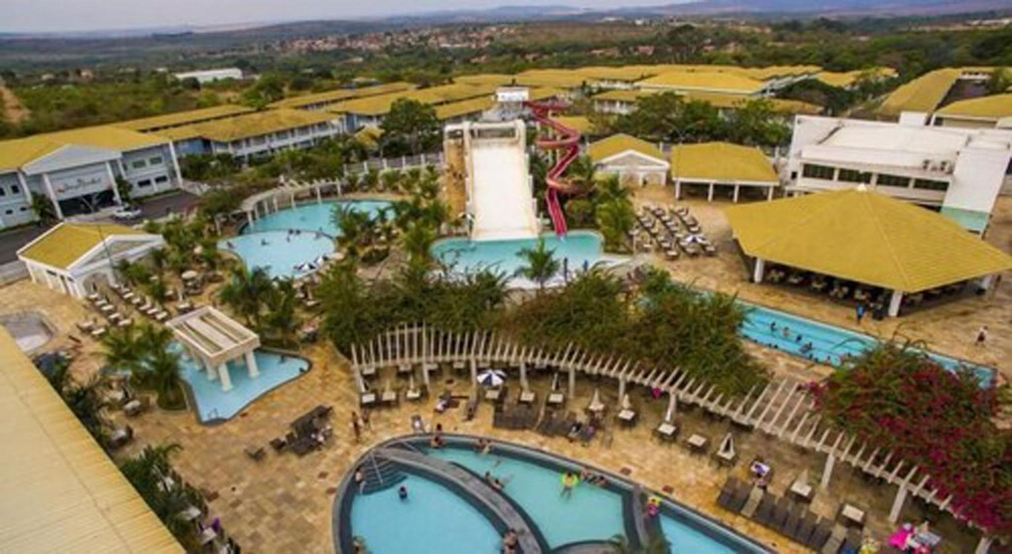 L'acqua Diroma - Suítes confortáveis - Resort com Piscinas 24 horas - Piscina de ondas Caldas Novas Exterior foto